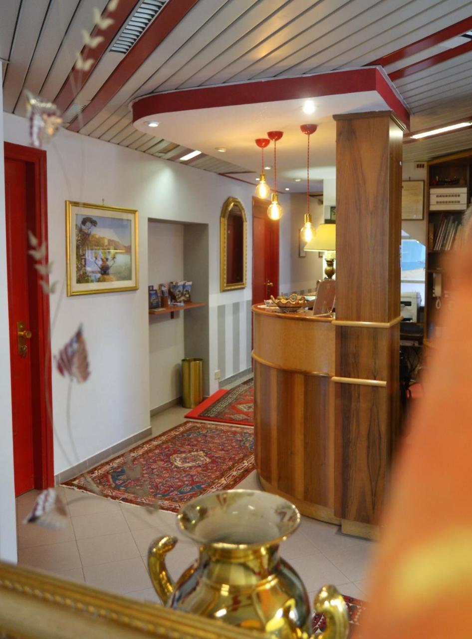 Hotel Facioni بوميتْسْيا المظهر الخارجي الصورة