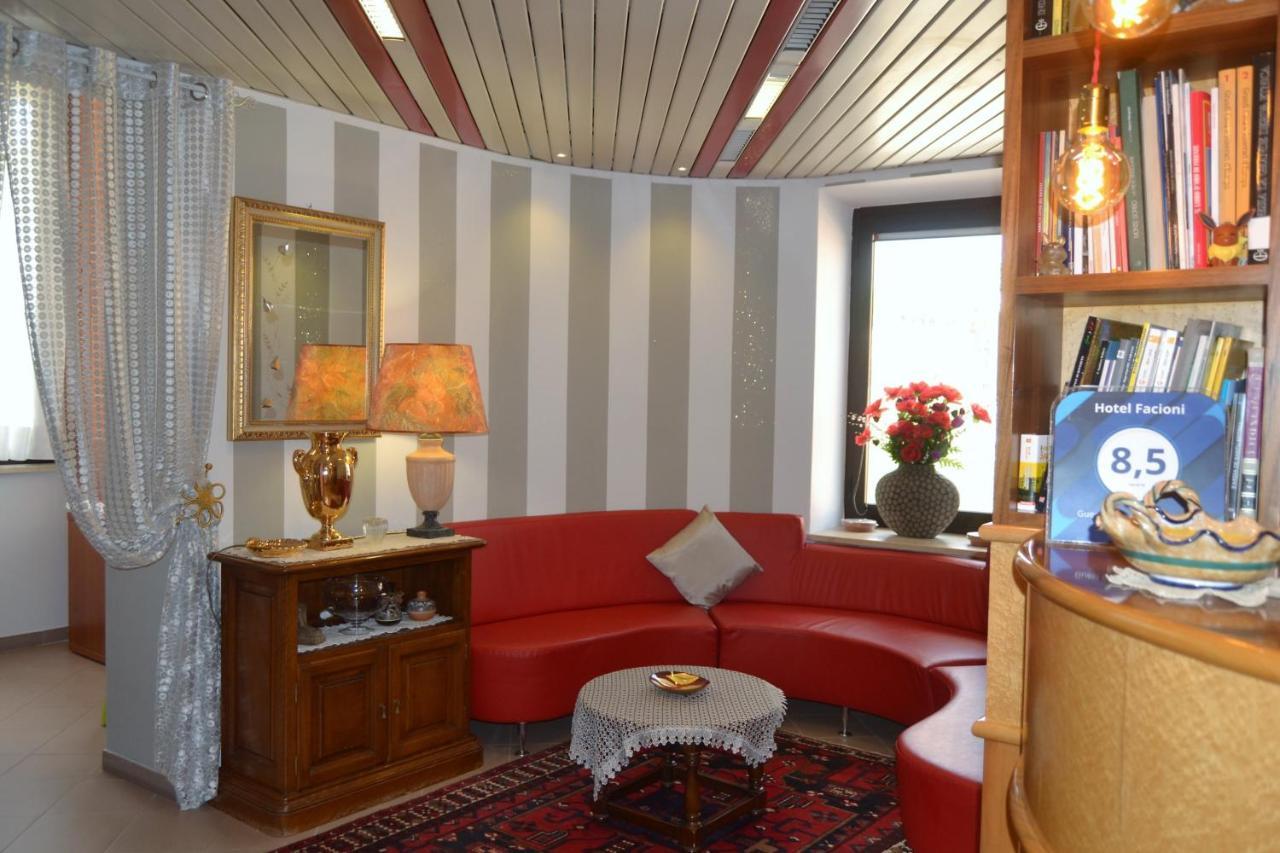 Hotel Facioni بوميتْسْيا المظهر الخارجي الصورة