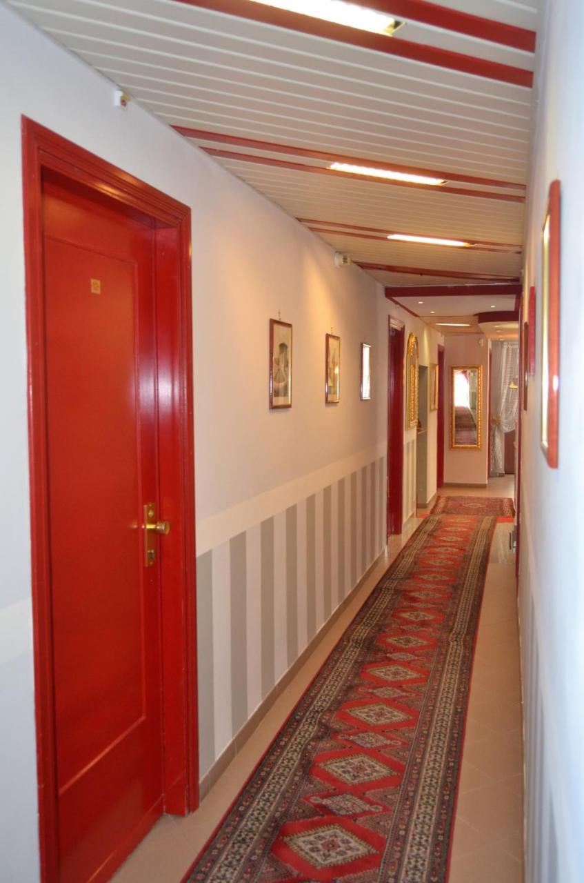 Hotel Facioni بوميتْسْيا المظهر الخارجي الصورة