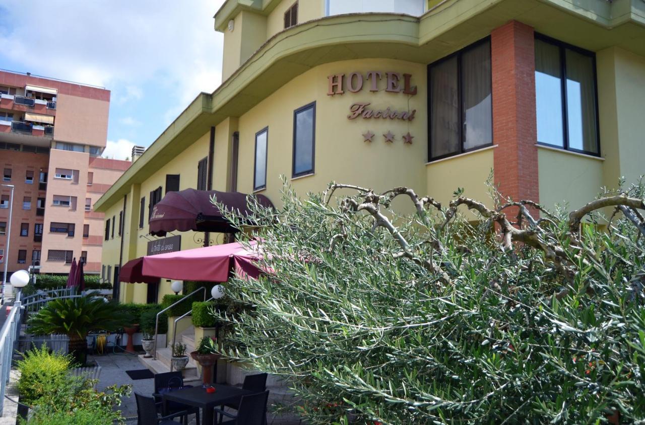 Hotel Facioni بوميتْسْيا المظهر الخارجي الصورة