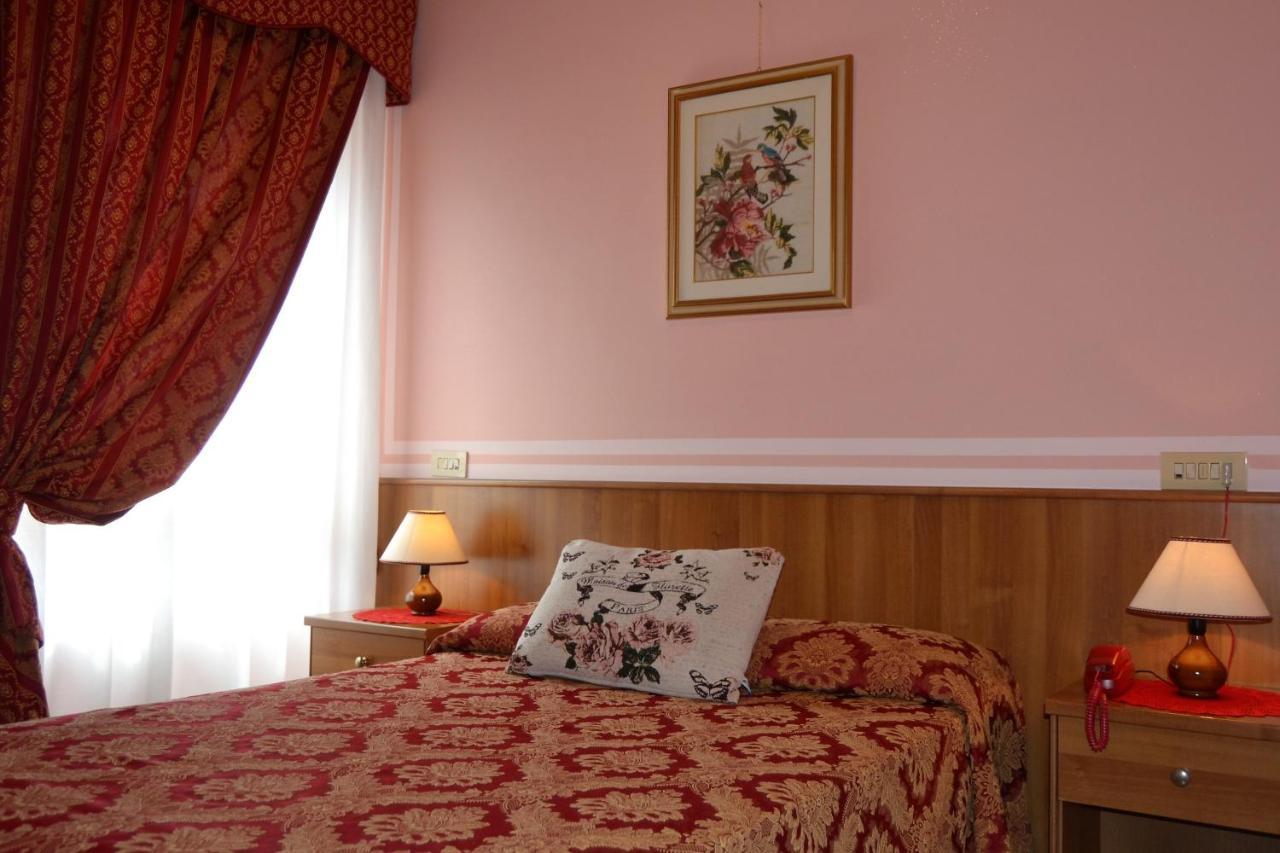 Hotel Facioni بوميتْسْيا المظهر الخارجي الصورة