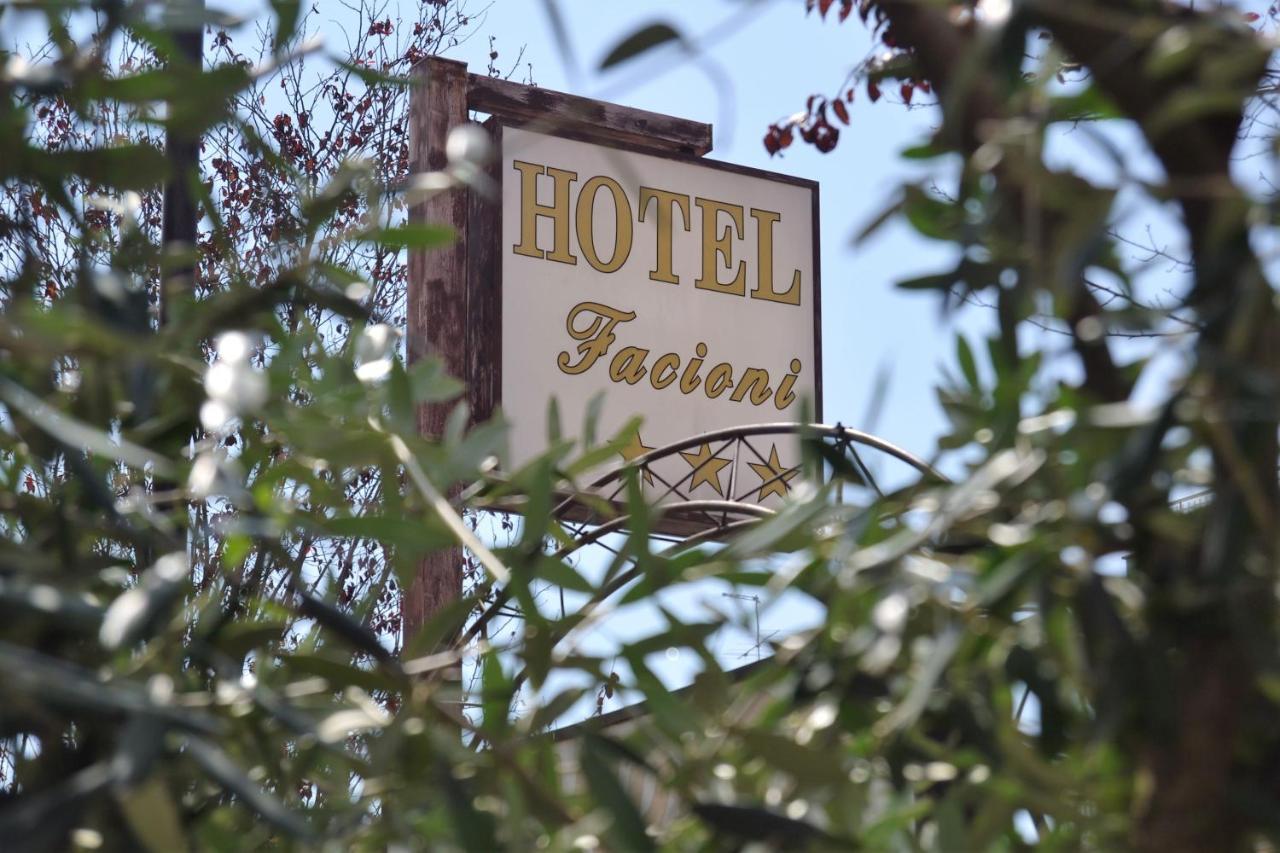 Hotel Facioni بوميتْسْيا المظهر الخارجي الصورة