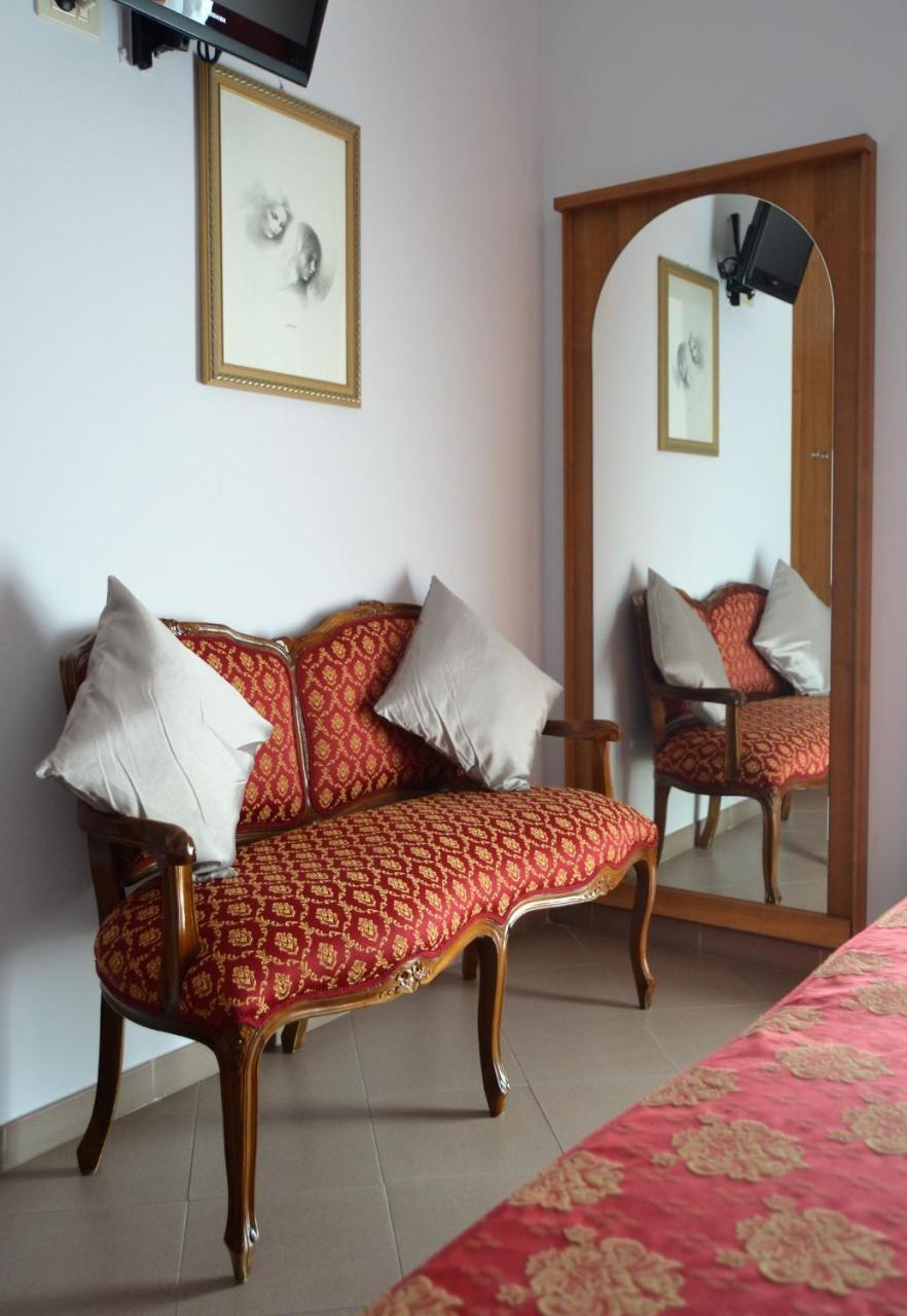 Hotel Facioni بوميتْسْيا المظهر الخارجي الصورة