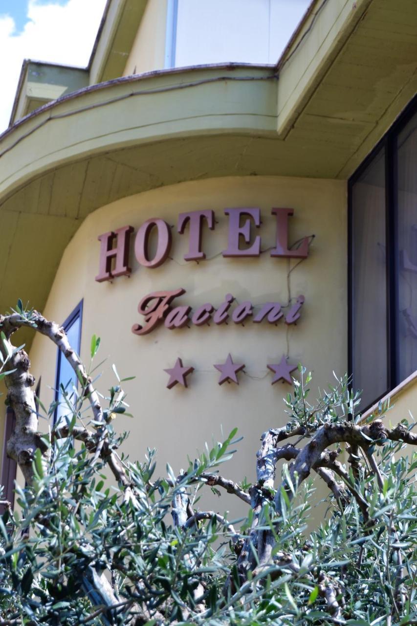 Hotel Facioni بوميتْسْيا المظهر الخارجي الصورة