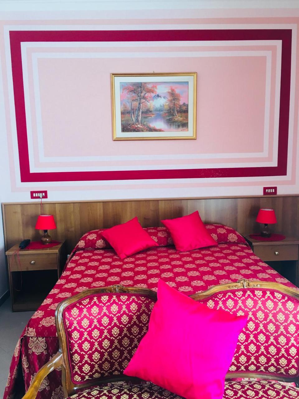 Hotel Facioni بوميتْسْيا المظهر الخارجي الصورة